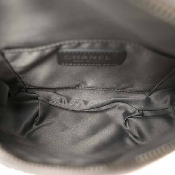 Chanel Metallic Calfskin Quilted Banane #234468C19B - Picture 4 of 12